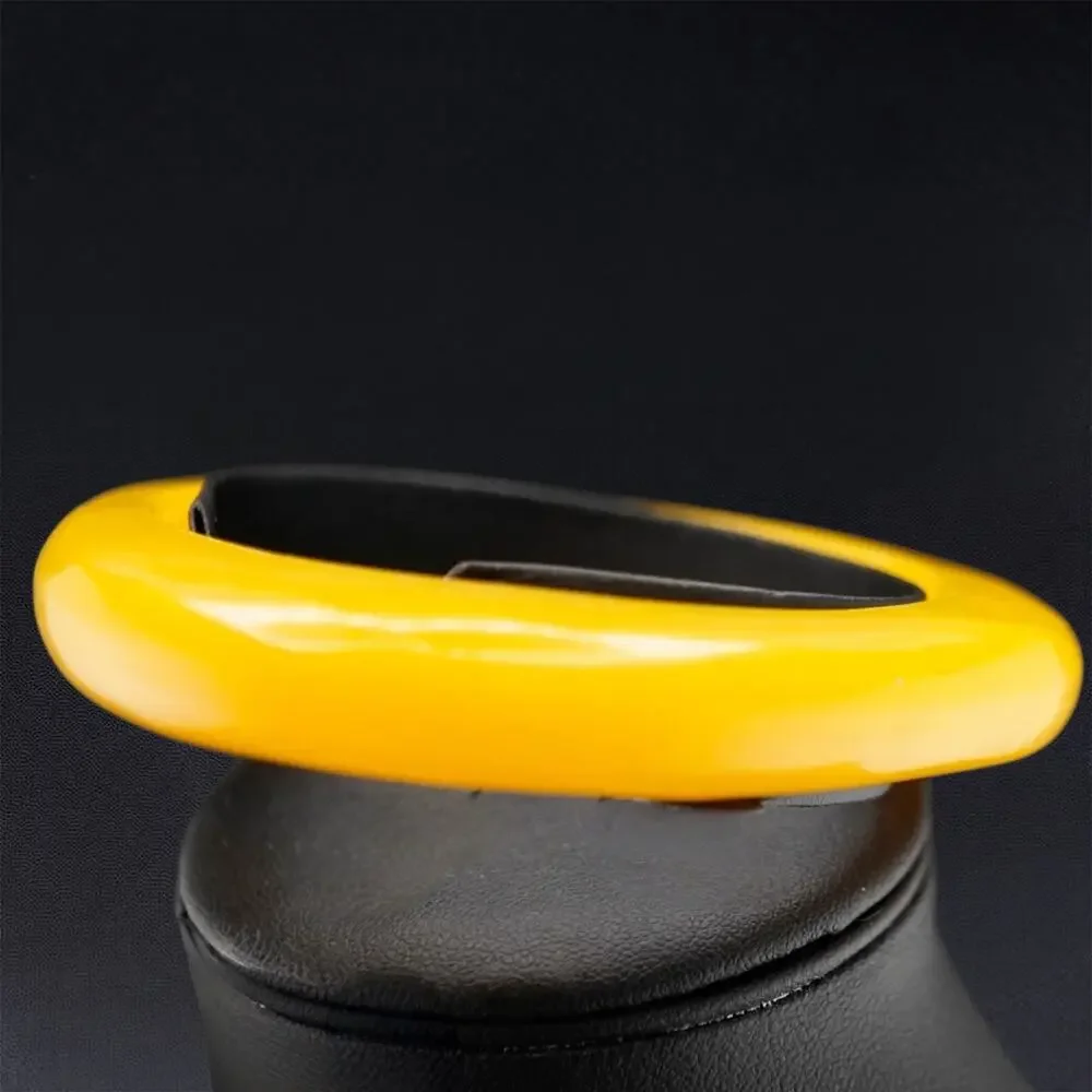Vintage‎ Yellow Bangle Bracelet 6.5” Resin Lucite Chunky Retro Style MCM